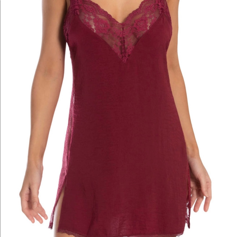 NWT In Bloom by Jonquil Slip-Medium ($48)